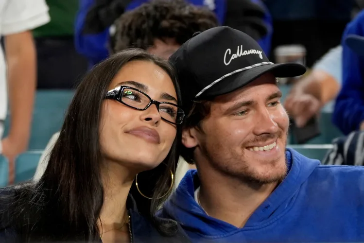 Justin Herbert gets engaged to singer Madison Beer